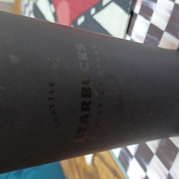 Black matte Starbucks 16oz tumbler - Picture 2 of 5